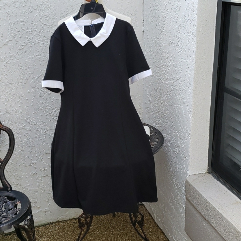 Cosplay Wednesday Addams Dress Spirit Halloween XL